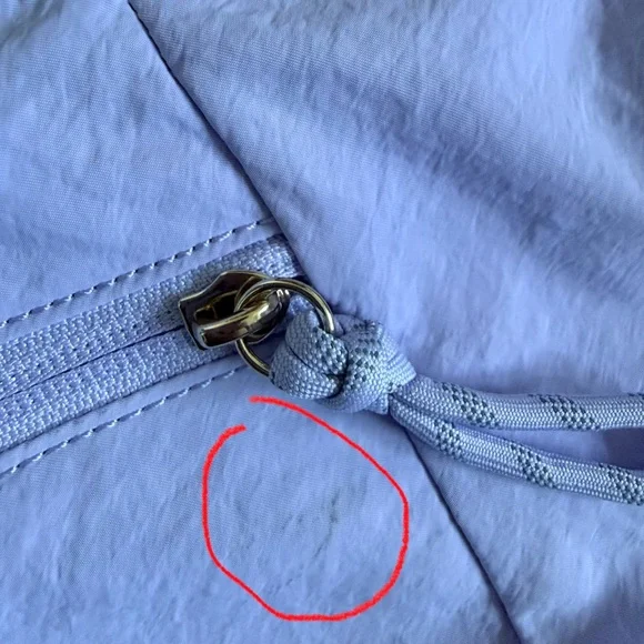 Lululemon Slouchy Sling Bag 6L Lavender Frost - Picture 7 of 7